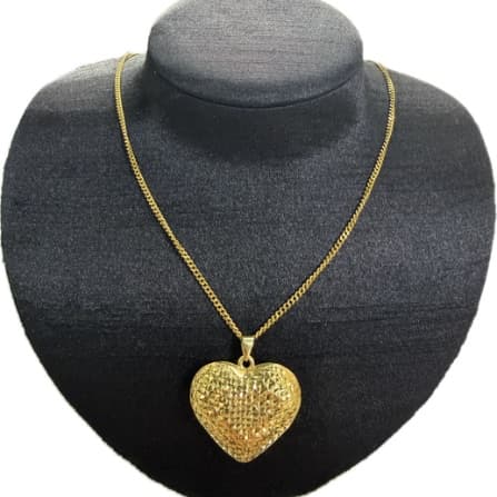 Necklace 18 karat 5.49 grams 16 inches/Pendant 18 karat 2.34 grams